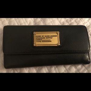 Marc Jacobs leather wallet